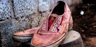 How-Can-You-Recycle-Your-Shoes-with-Ease-on-americastrend
